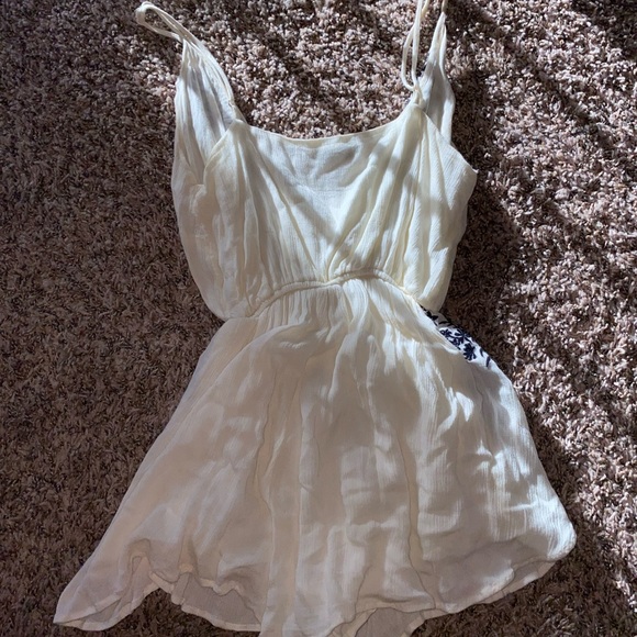 Romper - Picture 4 of 4